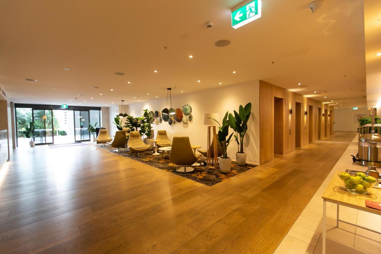 The Eureka Gold Coast Residence On Broadbeach エクステリア 写真