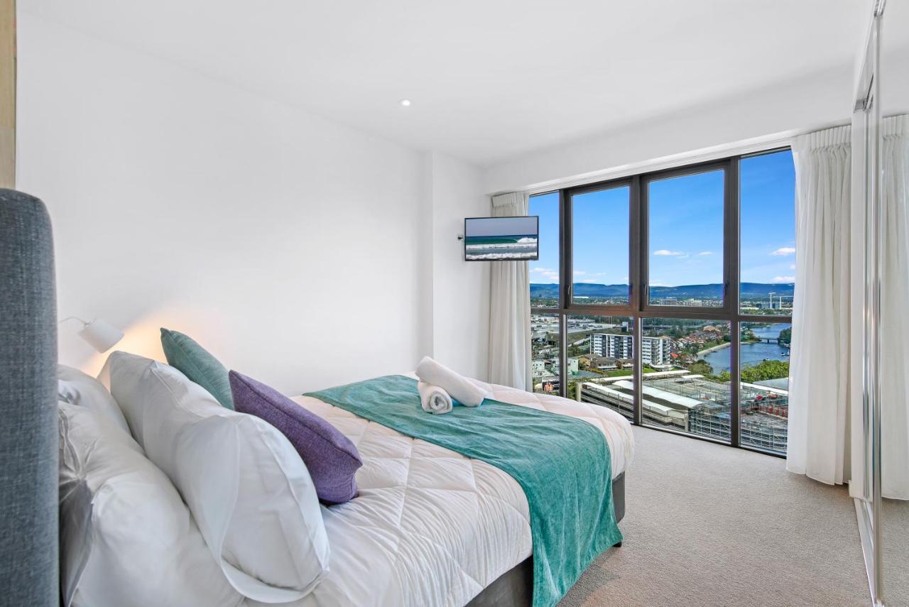 The Eureka Gold Coast Residence On Broadbeach エクステリア 写真