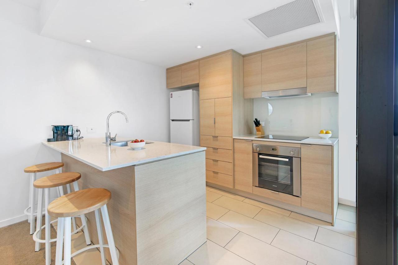 The Eureka Gold Coast Residence On Broadbeach エクステリア 写真